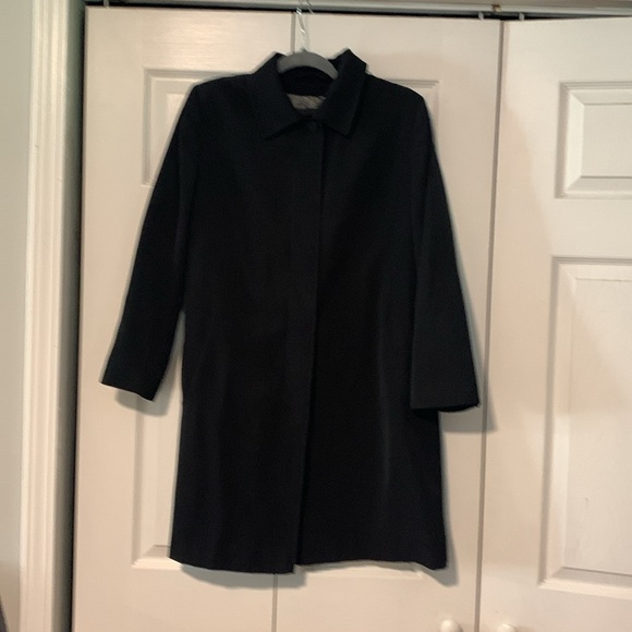 London Fog extra small men’s rain coat. - Picture 6 of 7